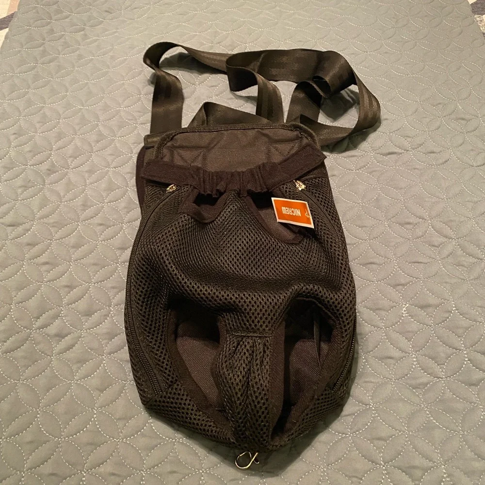 Dog carrier